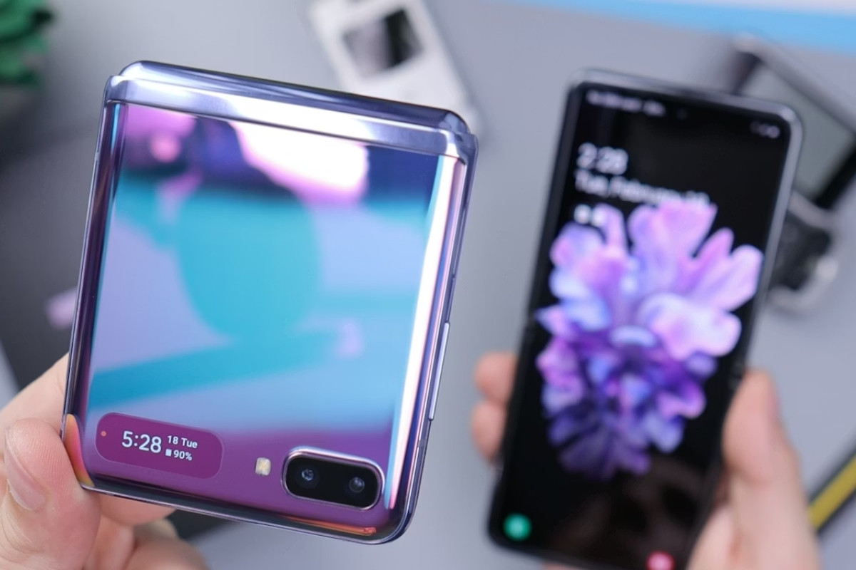 Discover the true benefits of a free Galaxy Z Flip government phone for better connectivity and access to essential services