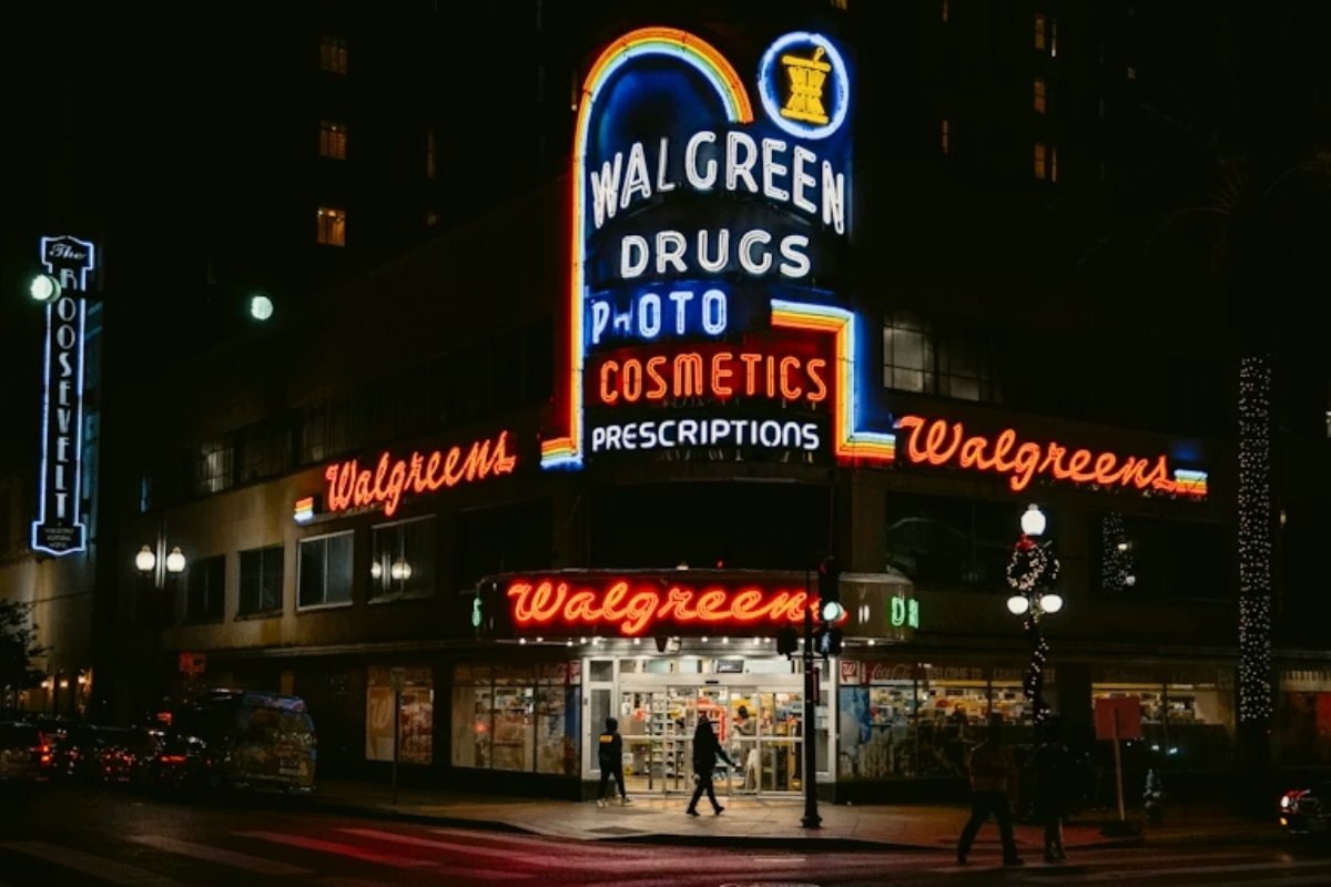 discover how senior discount at walgreens lowers prescription and retail expenses