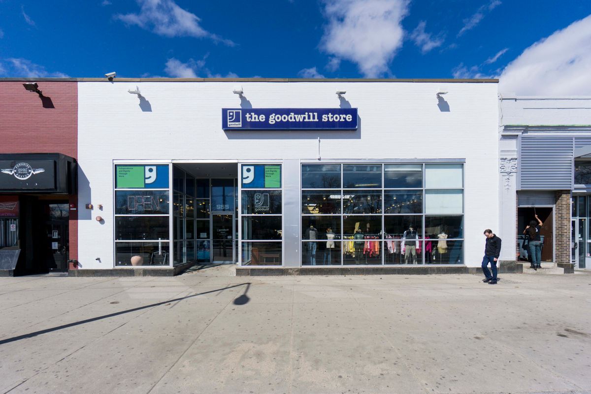 Goodwill Senior Discount Guide