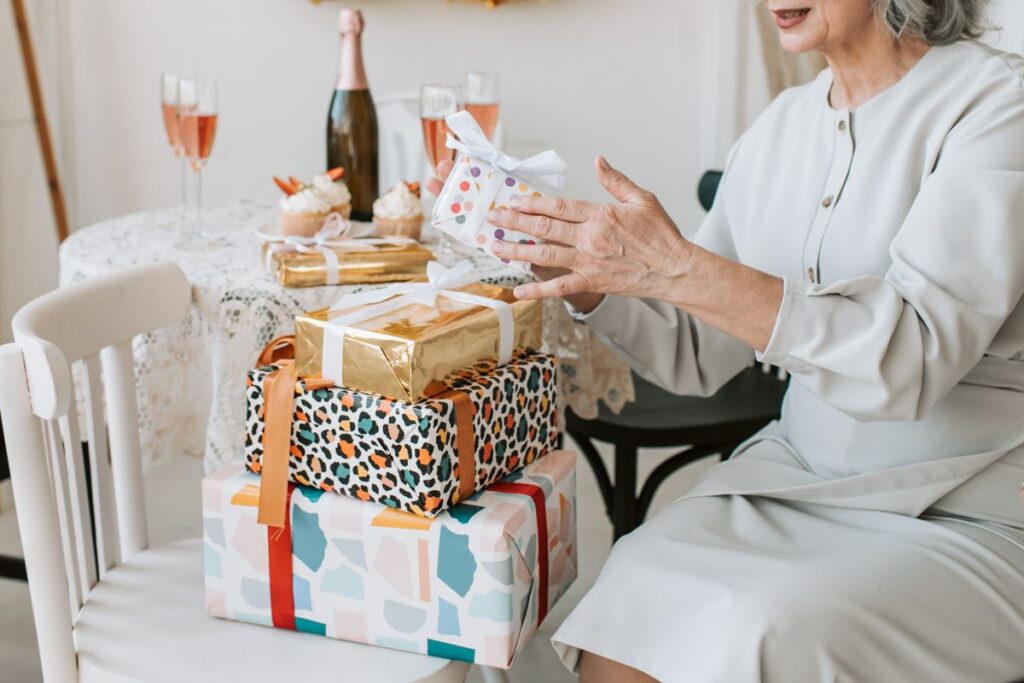 gifts-for-senior-citizens